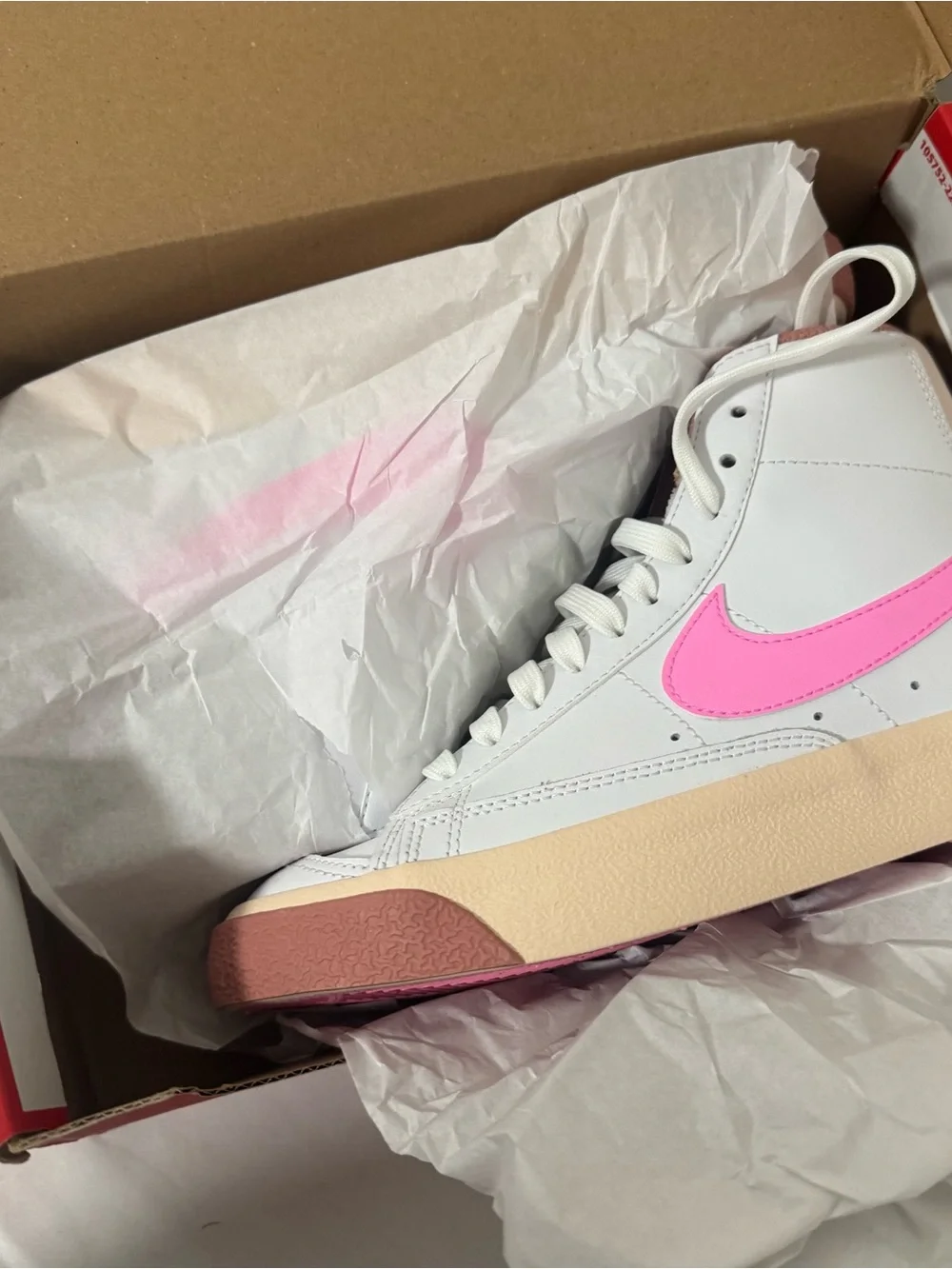 Nike Blazer Mid ‘77 (GS) 4Y Women 5.5 White Pink-Spell Guava Ice DZ2900-100 NIB - Picture 8 of 8